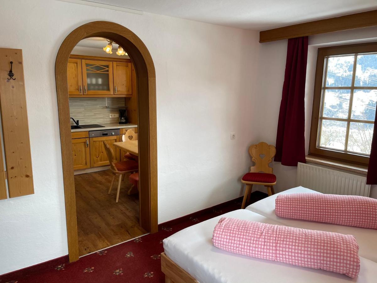 Der Waidachhof Zillertal Apartment Хайнценберг Екстериор снимка