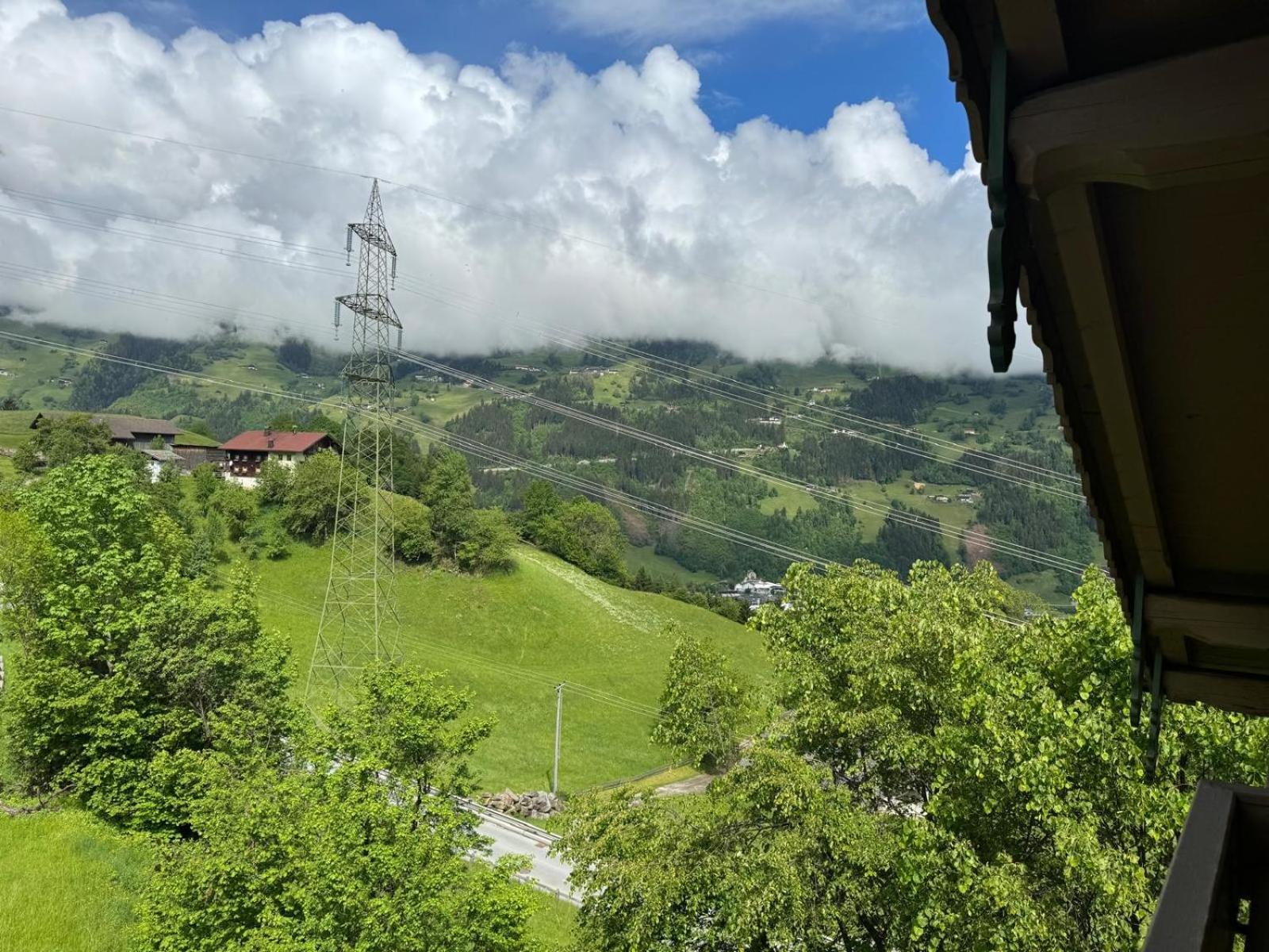 Der Waidachhof Zillertal Apartment Хайнценберг Екстериор снимка